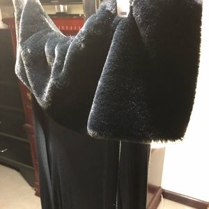 Black dress with fake fur off shoulder